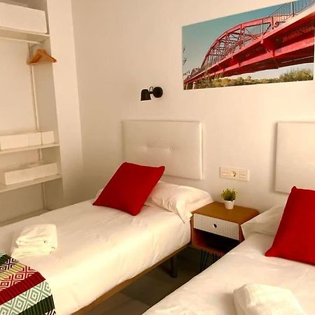 My Home In Triana, Luminoso Y Acogedor Apartamento Σεβίλλη Εξωτερικό φωτογραφία