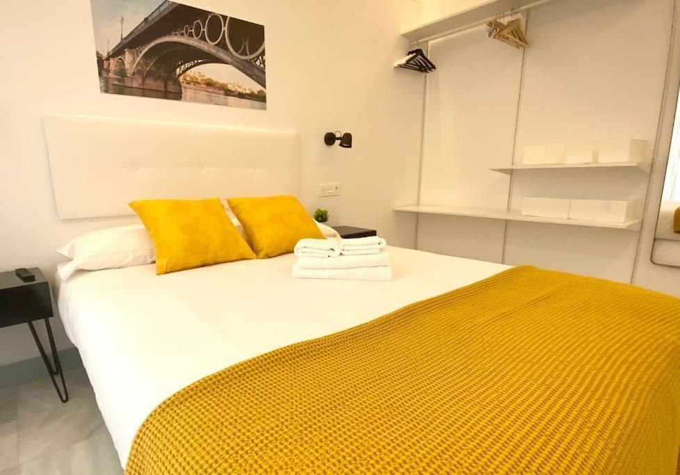 My Home In Triana, Luminoso Y Acogedor Apartamento Σεβίλλη Εξωτερικό φωτογραφία