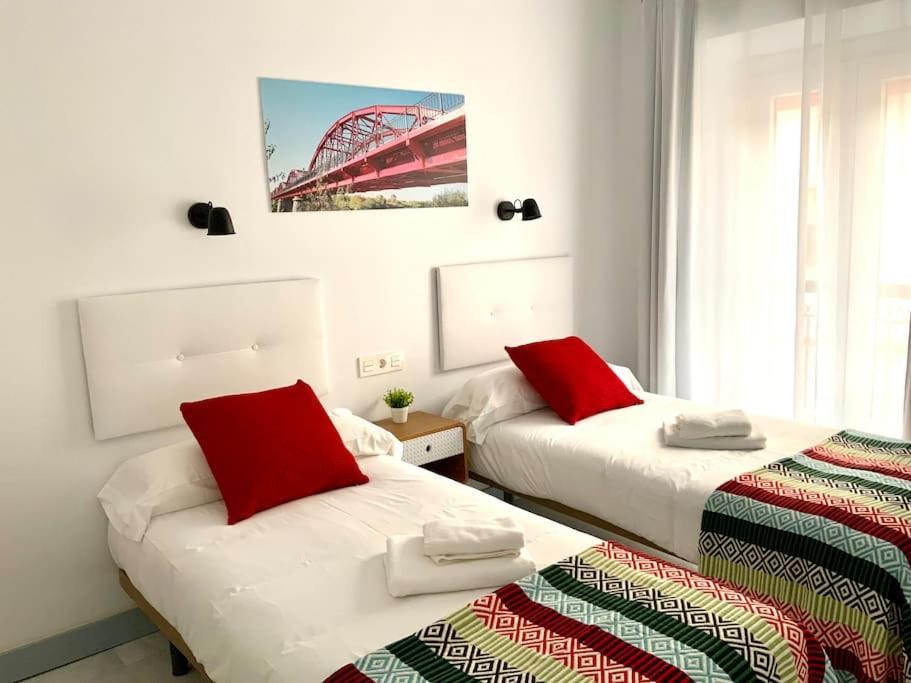 My Home In Triana, Luminoso Y Acogedor Apartamento Σεβίλλη Εξωτερικό φωτογραφία