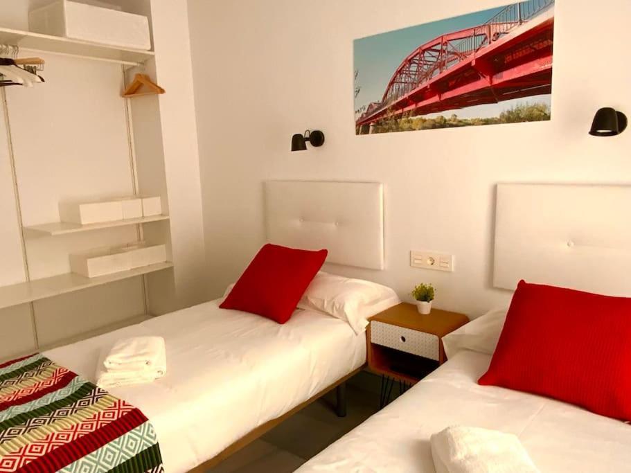 My Home In Triana, Luminoso Y Acogedor Apartamento Σεβίλλη Εξωτερικό φωτογραφία